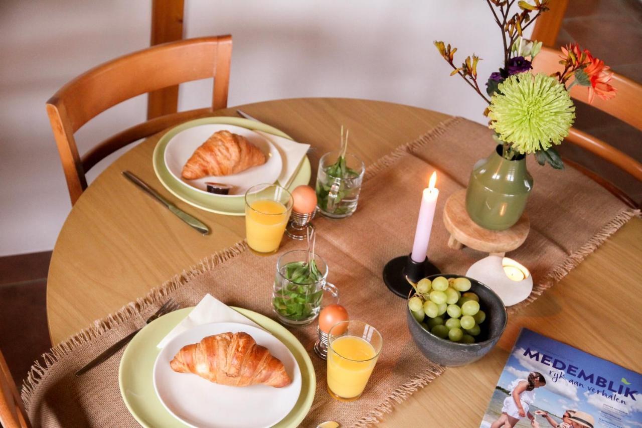 Wijngaard Saalhof Bed & Breakfast Wognum Bagian luar foto